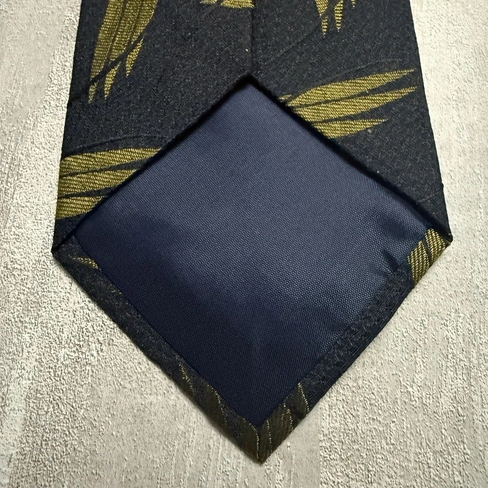 Giuliano Fujiwara Designer Tie Black Yellow 100% Silk Made In Italy 3.5 X 58‎